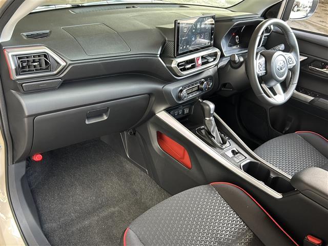 ライズ Ｚ　純正ＤＡ・衝突軽減・レーンキープ・追従クルコン・コーナーセンサー前後・全方位カメラ・ＢＳＭ・シートヒーターＤ／Ｎ席・ドラレコ前・ＬＥＤヘッドライト・オートライト・オートハイビーム・フォグランプ（25枚目）