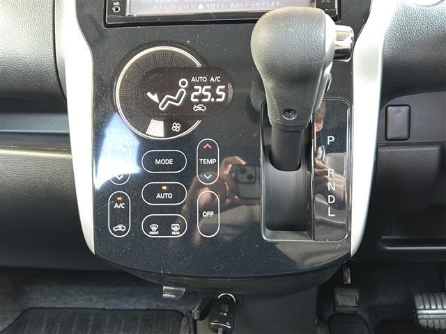 デイズ ハイウェイスター G 純正ナビ エマージェンシーブレーキー レーンキープアシスト 横滑り防止装置 アイドリングストップ 全方位カメラ アラウンドビューモニター ステアリングリモコン ハーフレザーシート ドラレコ ETC(10枚目)