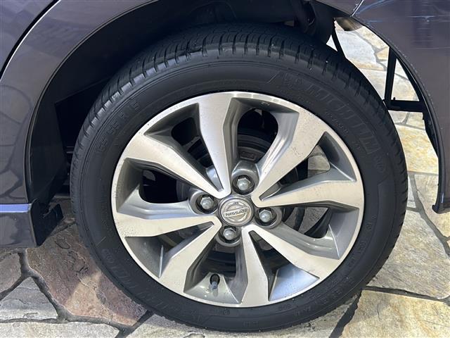 デイズ ハイウェイスター Gターボ 純正ナビ アラウンドビューモニター ステアリングリモコン フォグランプ HIDヘッドライト 純正アルミホイール エマージェンシーブレーキ プッシュスタート オートエアコン 横滑り防止装置 オートライト(39枚目)