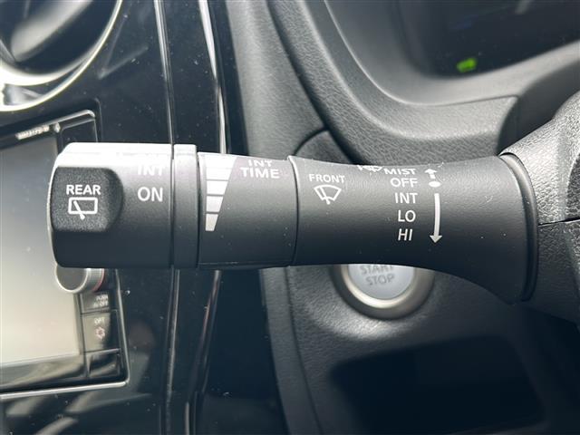 ノート e-パワー X 純正ナビ アラウンドビューモニター ETC エマージェンシーブレーキ オートエアコン オートライト レーンキープアシスト 横滑り防止装置 ドライブレコーダー デジタルインナーミラー 純正フロアマット(8枚目)