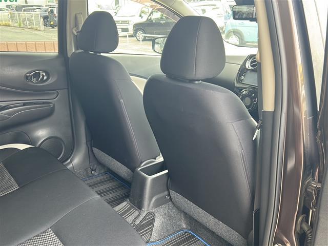 ノート e-パワー X 純正ナビ アラウンドビューモニター ETC エマージェンシーブレーキ オートエアコン オートライト レーンキープアシスト 横滑り防止装置 ドライブレコーダー デジタルインナーミラー 純正フロアマット(22枚目)