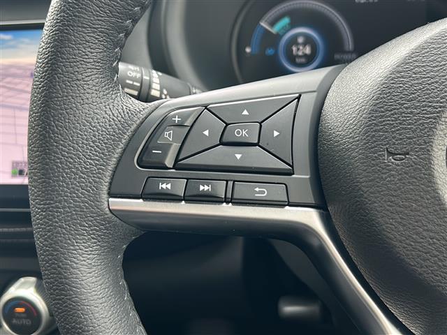 キックス X 純正ナビ アラウンドビューモニター プロパイロット ETC 電動パーキング LEDヘッドライト ツートンカラー ハーフレザー サイドカーテンエアバッグ 衝突被害軽減システム 車線逸脱警報 ソナー(9枚目)