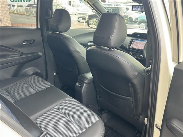 キックス X 純正ナビ アラウンドビューモニター プロパイロット ETC 電動パーキング LEDヘッドライト ツートンカラー ハーフレザー サイドカーテンエアバッグ 衝突被害軽減システム 車線逸脱警報 ソナー(25枚目)