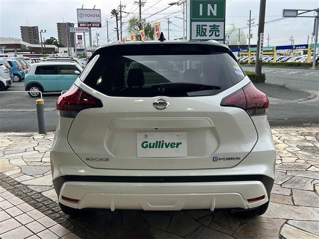 キックス X 純正ナビ アラウンドビューモニター プロパイロット ETC 電動パーキング LEDヘッドライト ツートンカラー ハーフレザー サイドカーテンエアバッグ 衝突被害軽減システム 車線逸脱警報 ソナー(36枚目)