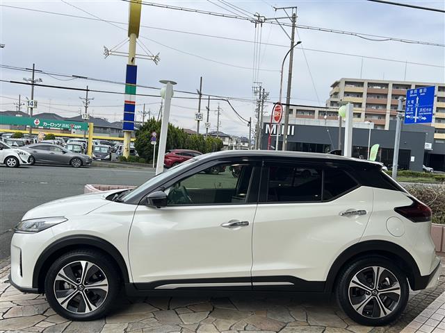 キックス X 純正ナビ アラウンドビューモニター プロパイロット ETC 電動パーキング LEDヘッドライト ツートンカラー ハーフレザー サイドカーテンエアバッグ 衝突被害軽減システム 車線逸脱警報 ソナー(39枚目)