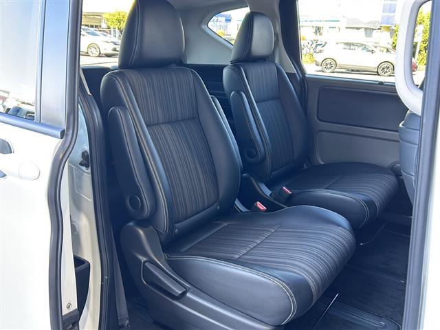 フリード Ｇ・ホンダセンシング　純正ナビ　レーダークルーズコントロール　ドライブレコーダー　バックカメラ　両側パワースライドドア　ホンダセンシング　ＥＴＣ　ステアリングリモコン　ハーフレザーシート　レーンキープアシスト　オートライト（23枚目）