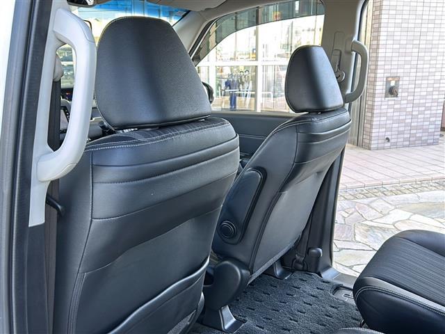 フリード Ｇ・ホンダセンシング　純正ナビ　レーダークルーズコントロール　ドライブレコーダー　バックカメラ　両側パワースライドドア　ホンダセンシング　ＥＴＣ　ステアリングリモコン　ハーフレザーシート　レーンキープアシスト　オートライト（24枚目）