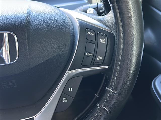 ステップワゴンスパーダ Z クールスピリット 純正ナビ・両側パワスラ・衝突軽減・横滑り防止装置・クルコン・MTモード付・バックカメラ・ビルトインETC・ハーフレザーシート・純正フロアマット・純正アルミホイール・キセノンヘッドライト(11枚目)