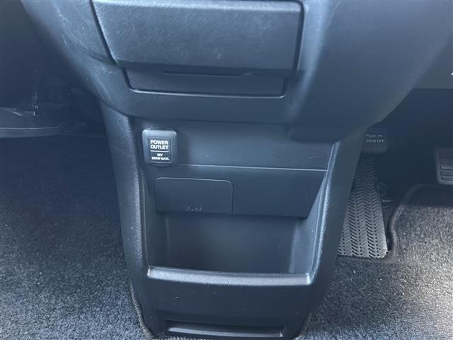 ステップワゴンスパーダ Z クールスピリット 純正ナビ・両側パワスラ・衝突軽減・横滑り防止装置・クルコン・MTモード付・バックカメラ・ビルトインETC・ハーフレザーシート・純正フロアマット・純正アルミホイール・キセノンヘッドライト(15枚目)