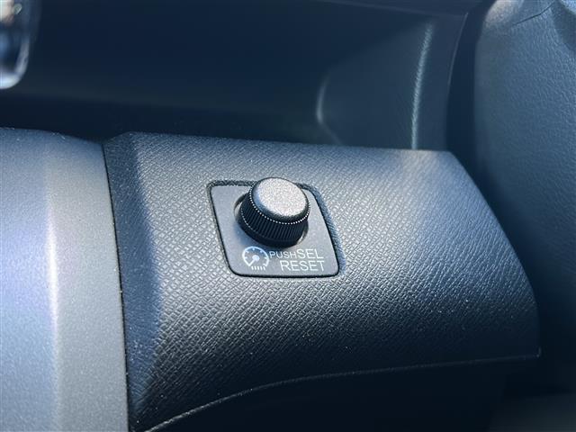 ステップワゴンスパーダ Z クールスピリット 純正ナビ・両側パワスラ・衝突軽減・横滑り防止装置・クルコン・MTモード付・バックカメラ・ビルトインETC・ハーフレザーシート・純正フロアマット・純正アルミホイール・キセノンヘッドライト(17枚目)