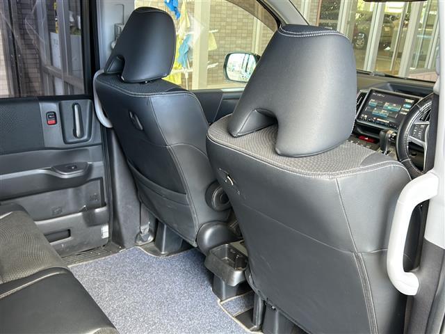 ステップワゴンスパーダ Z クールスピリット 純正ナビ・両側パワスラ・衝突軽減・横滑り防止装置・クルコン・MTモード付・バックカメラ・ビルトインETC・ハーフレザーシート・純正フロアマット・純正アルミホイール・キセノンヘッドライト(21枚目)