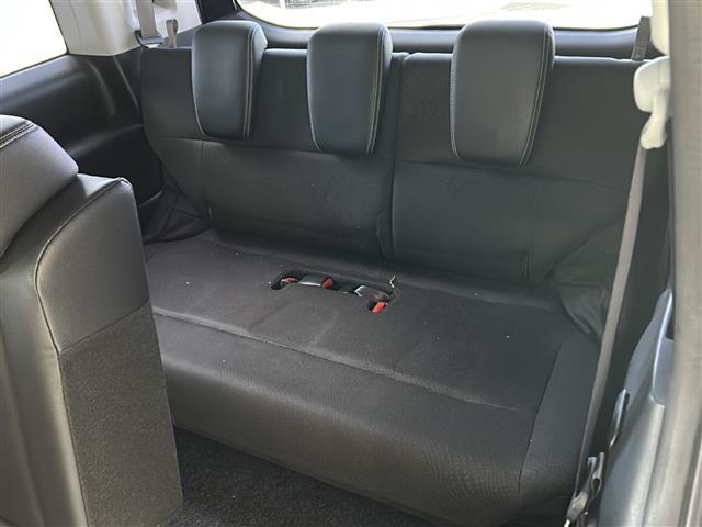 ステップワゴンスパーダ Z クールスピリット 純正ナビ・両側パワスラ・衝突軽減・横滑り防止装置・クルコン・MTモード付・バックカメラ・ビルトインETC・ハーフレザーシート・純正フロアマット・純正アルミホイール・キセノンヘッドライト(27枚目)