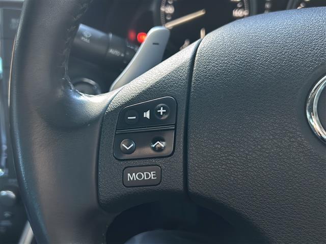 IS IS250 バージョンL 純正ナビ・衝突軽減・追従クルコン・コーナーセンサー前後・バックカメラ・パドルシフト・ビルトインETC・レザーシート・パワーシートD/N席・シートヒーターD/N席・エアシートD/N席・純正アルミ(10枚目)