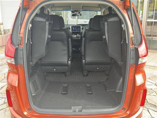 フリードハイブリッド ハイブリッド・クロスターホンダセンシング 純正ナビ ドライブレコーダー シートヒーター レーダークルーズコントロール スマートキー 両側パワースライドドア ETC バックカメラ ステアリングリモコン レーンキープ プッシュスタート 純正アルミ(29枚目)