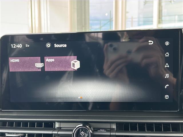 セレナ e-パワー ハイウェイスターV 純正ナビ レーダークルーズコントロール 全方位カメラ 両側パワースライドドア ETC2.0 レーンキープアシスト オートライト オートハイビーム LEDヘッドライト デジタルインナーミラー BSM(4枚目)