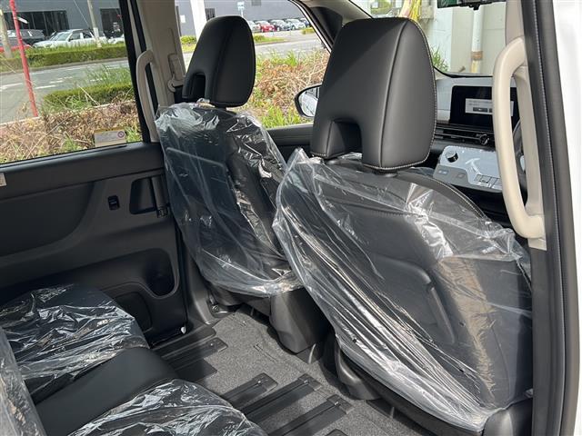 セレナ e-パワー ハイウェイスターV 純正ナビ レーダークルーズコントロール 全方位カメラ 両側パワースライドドア ETC2.0 レーンキープアシスト オートライト オートハイビーム LEDヘッドライト デジタルインナーミラー BSM(23枚目)