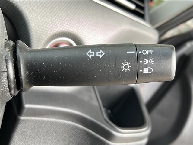 フリード+ G 純正ナビ レーダークルーズコントロール ドライブレコーダー レーンキープアシスト 片側パワースライドドア ステアリングリモコン プッシュスタート アイドリングストップ ETC 純正フロアマット(8枚目)