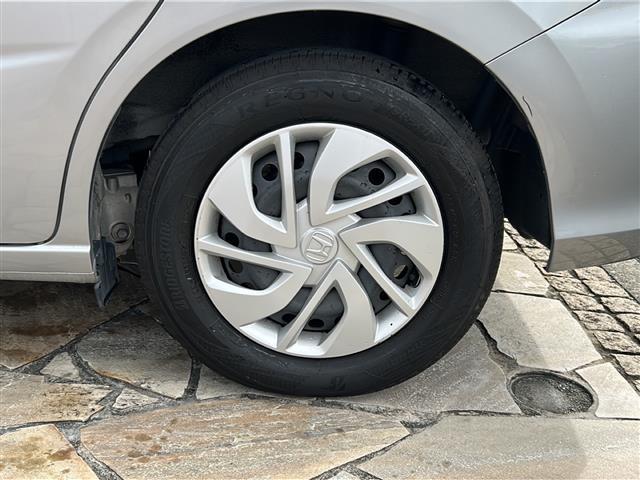 フリード+ G 純正ナビ レーダークルーズコントロール ドライブレコーダー レーンキープアシスト 片側パワースライドドア ステアリングリモコン プッシュスタート アイドリングストップ ETC 純正フロアマット(37枚目)