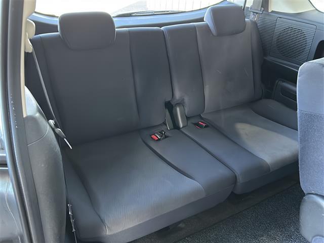 フリード G ジャストセレクション 社外ナビ(AM FM CD ワンセグテレビ iPod) 片側パワースライドドア チップアップシート 3列シート ETC 純正フロアマット キノセンヘッドライト オートライト リモコンキー スペアキー(14枚目)