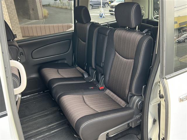 セレナ ハイウェイスターS-HVアドバンスドセーフティパック 純正ナビ・後席モニター・両側パワスラ・衝突軽減・レーンキープ・クルコン・コーナーセンサー前後・全方位カメラ・ビルトインETC・ドラレコ・LEDヘッドライト・オートライト・フォグランプ・純正マット(28枚目)