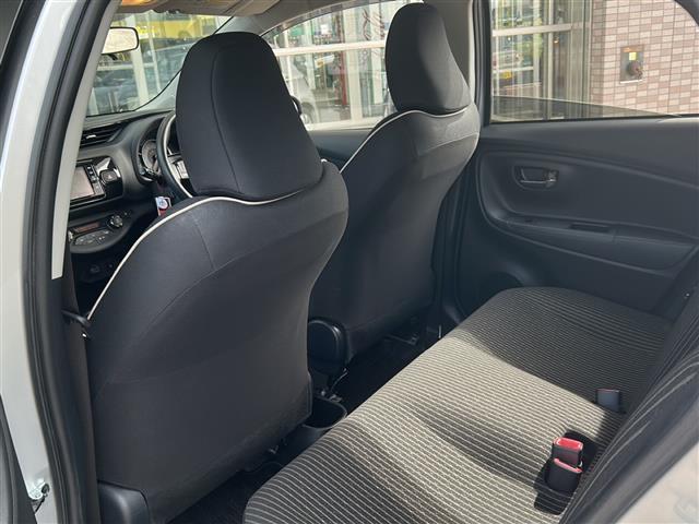 ヴィッツ ジュエラ ☆ワンオーナー純正ナビ(AM FM フルセグTV SD CD DVD Bluetooth)バックカメラ 純正フロアマット 純正アルミキャップ フォグランプ パワーステアリング リモコンキー(15枚目)