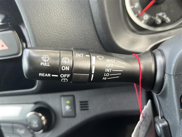 ヴィッツ ジュエラ ☆ワンオーナー純正ナビ(AM FM フルセグTV SD CD DVD Bluetooth)バックカメラ 純正フロアマット 純正アルミキャップ フォグランプ パワーステアリング リモコンキー(21枚目)