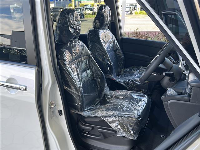 セレナ e-パワー ハイウェイスターV ナビ・衝突軽減・レーンキープ・追従クルコン・コーナーセンサー前後・全方位カメラ・BSM・後席モニター・両側パワスラ・置くだけ充電・デジタルインナーミラー・ETC・ドラレコ・オートホールド・純正AW(20枚目)