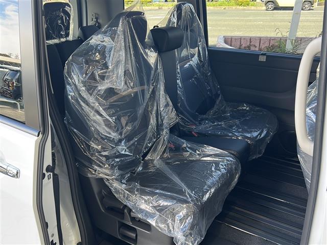 セレナ e-パワー ハイウェイスターV ナビ・衝突軽減・レーンキープ・追従クルコン・コーナーセンサー前後・全方位カメラ・BSM・後席モニター・両側パワスラ・置くだけ充電・デジタルインナーミラー・ETC・ドラレコ・オートホールド・純正AW(22枚目)