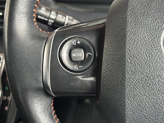 シエンタ G クエロ 純正ナビ バックカメラ 両側パワースライドドア LEDヘッドライト オートハイビーム オートライト トヨタセーフティーセンス レーンキープ プッシュスタート 衝突軽減システム ステアリングリモコン(8枚目)