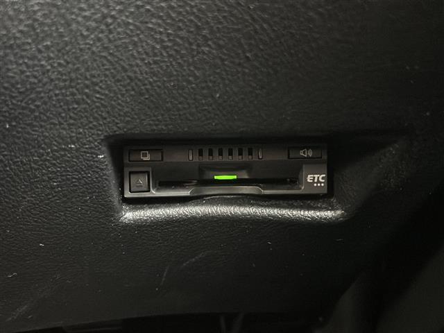 シエンタ G クエロ 純正ナビ バックカメラ 両側パワースライドドア LEDヘッドライト オートハイビーム オートライト トヨタセーフティーセンス レーンキープ プッシュスタート 衝突軽減システム ステアリングリモコン(17枚目)