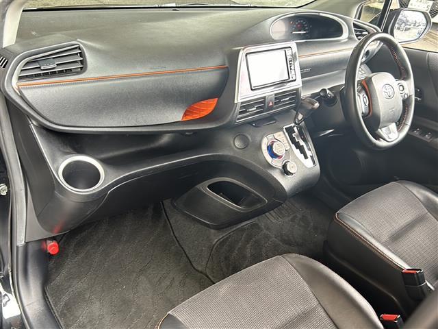 シエンタ G クエロ 純正ナビ バックカメラ 両側パワースライドドア LEDヘッドライト オートハイビーム オートライト トヨタセーフティーセンス レーンキープ プッシュスタート 衝突軽減システム ステアリングリモコン(20枚目)