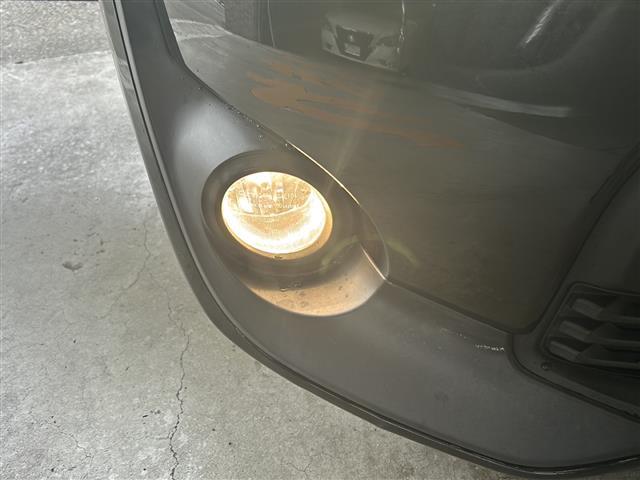 シエンタ G クエロ 純正ナビ バックカメラ 両側パワースライドドア LEDヘッドライト オートハイビーム オートライト トヨタセーフティーセンス レーンキープ プッシュスタート 衝突軽減システム ステアリングリモコン(39枚目)