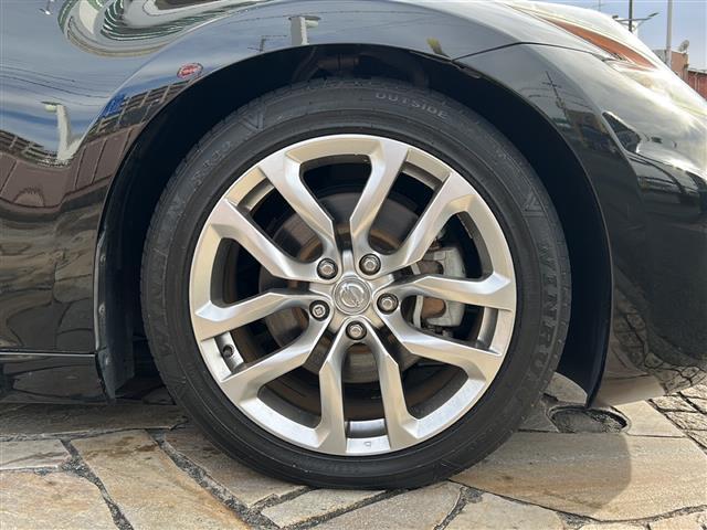 フェアレディZ ベースグレード 純正ナビ・横滑り防止装置・パドルシフト・バックカメラ・ETC・ステリモ・純正フロアマット・純正アルミホイール・キセノンヘッドライト・オートライトスマートキー・プッシュスタート(40枚目)