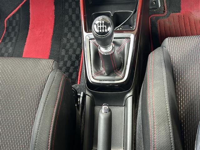 みなさまのお車選びのお手伝いをさせてください！スタッフ一同心よりご来店、お問い合わせをお待ちしております！