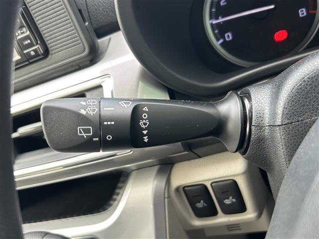 キャスト スタイルX リミテッド SAIII 純正ナビ・衝突軽減・横滑り防止装置・レーンキープ・バックカメラ・シートヒーターD/N席・ETC・ステリモ・スマートキー・プッシュスタート・スペアキー1本・ハロゲンヘッドライト・オートライト(12枚目)