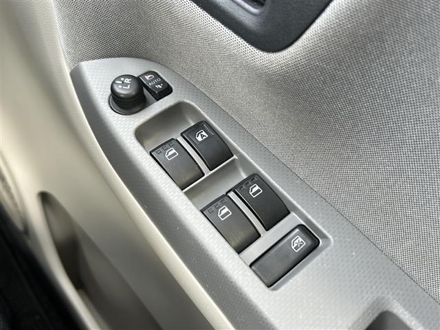 キャスト スタイルX リミテッド SAIII 純正ナビ・衝突軽減・横滑り防止装置・レーンキープ・バックカメラ・シートヒーターD/N席・ETC・ステリモ・スマートキー・プッシュスタート・スペアキー1本・ハロゲンヘッドライト・オートライト(16枚目)