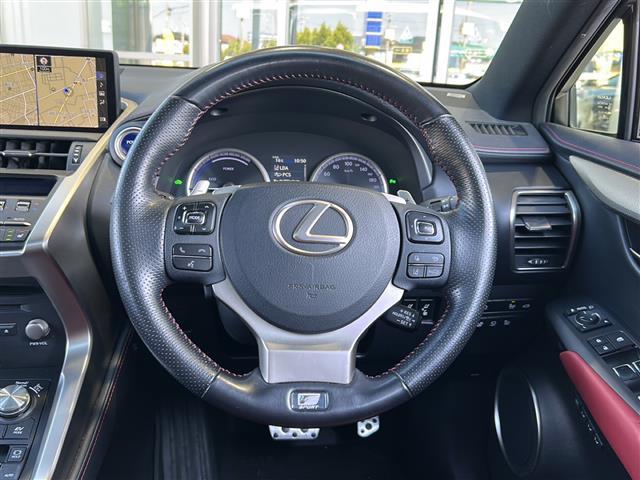 NX NX300h Fスポーツ ナビ・衝突軽減・レーンキープ・追従クルコン・コーナーセンサー前後・バックカメラ・BSM・サンルーフ・マークレビンソンサウンド・電動リアゲート・ETC2.0・ルーフレール・パワーシート全席・暖シート(10枚目)