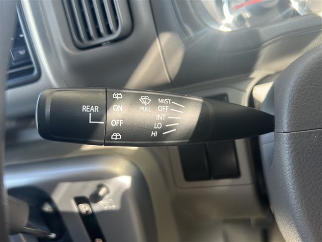 エブリイワゴン PZターボ 社外ナビ 片側パワスラ コーナーセンサー 車線逸脱防止 HIDヘッドライト ETC プッシュスタート オートエアコン ステアリングスイッチ フォグランプ オートライト デュアルカメラブレーキサポート(5枚目)