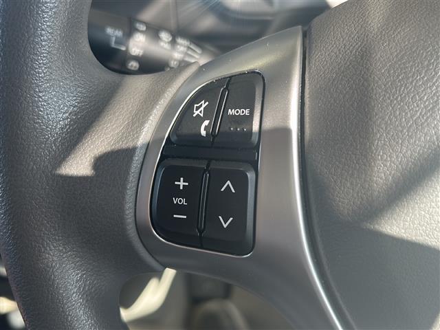 エブリイワゴン PZターボ 社外ナビ 片側パワスラ コーナーセンサー 車線逸脱防止 HIDヘッドライト ETC プッシュスタート オートエアコン ステアリングスイッチ フォグランプ オートライト デュアルカメラブレーキサポート(7枚目)