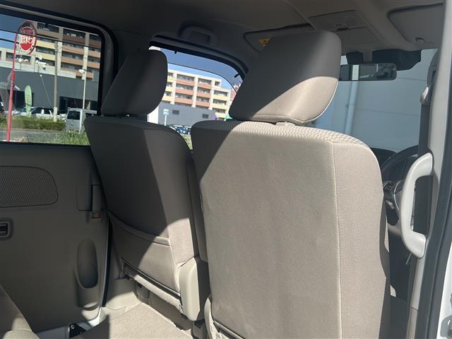 エブリイワゴン PZターボ 社外ナビ 片側パワスラ コーナーセンサー 車線逸脱防止 HIDヘッドライト ETC プッシュスタート オートエアコン ステアリングスイッチ フォグランプ オートライト デュアルカメラブレーキサポート(17枚目)