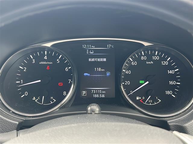 エクストレイル ２０Ｘ　エマージェンシーブレーキパッケージ　純正ナビ　バックカメラ　エマージェンシーブレーキ　１６インチ社外アルミ　ルーフキャリア　前席シートヒーター　アイドリングストップ　横滑り防止装置　フォグランプ　クリアランスソナー　車線逸脱警報（5枚目）