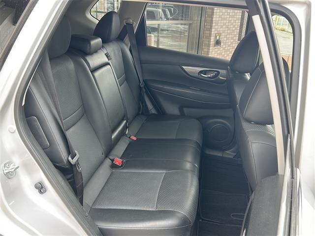 エクストレイル ２０Ｘ　エマージェンシーブレーキパッケージ　純正ナビ　バックカメラ　エマージェンシーブレーキ　１６インチ社外アルミ　ルーフキャリア　前席シートヒーター　アイドリングストップ　横滑り防止装置　フォグランプ　クリアランスソナー　車線逸脱警報（23枚目）