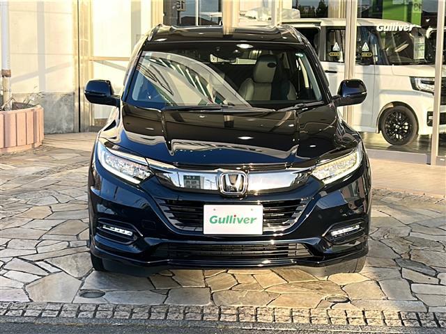 カローラツーリング ダブルバイビー　純正ナビ　バックカメラ　デジタルインナーミラー　ハーフレザーシート　Ｄ＋Ｎ席パワーシート　Ｄ席シートメモリー　アダプティブクルーズコントロール　コーナーセンサー　チップアップシート　スマートキー（8枚目）