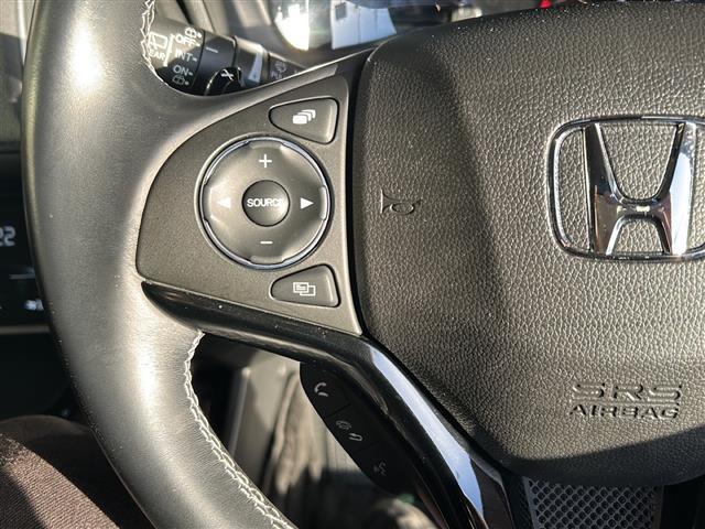 カローラツーリング ダブルバイビー　純正ナビ　バックカメラ　デジタルインナーミラー　ハーフレザーシート　Ｄ＋Ｎ席パワーシート　Ｄ席シートメモリー　アダプティブクルーズコントロール　コーナーセンサー　チップアップシート　スマートキー（12枚目）