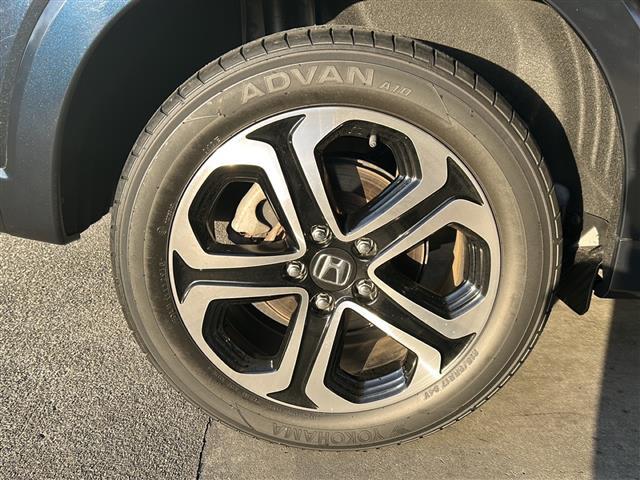 カローラツーリング ダブルバイビー　純正ナビ　バックカメラ　デジタルインナーミラー　ハーフレザーシート　Ｄ＋Ｎ席パワーシート　Ｄ席シートメモリー　アダプティブクルーズコントロール　コーナーセンサー　チップアップシート　スマートキー（41枚目）