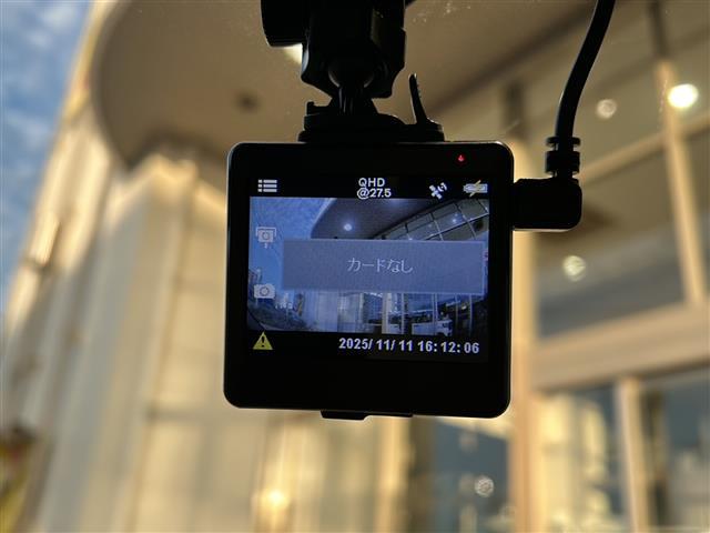 デミオ １３Ｓテーラードブラウン　純正ナビ・衝突軽減・横滑り防止装置・ＢＳＭ・バックカメラ・ＨＵＤ・ＥＴＣ・ドラレコ前・シートヒーターＤ／Ｎ席・ＭＴモード付・ステリモ・純正フロアマット・純正アルミホイール・ＬＥＤヘッドライト（9枚目）