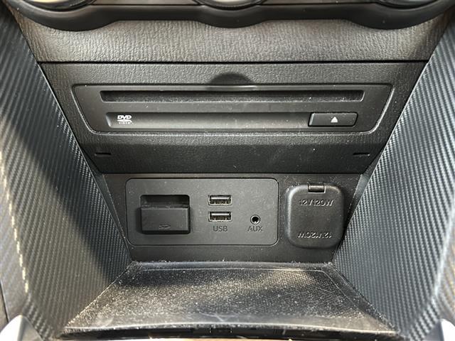 デミオ １３Ｓテーラードブラウン　純正ナビ・衝突軽減・横滑り防止装置・ＢＳＭ・バックカメラ・ＨＵＤ・ＥＴＣ・ドラレコ前・シートヒーターＤ／Ｎ席・ＭＴモード付・ステリモ・純正フロアマット・純正アルミホイール・ＬＥＤヘッドライト（17枚目）