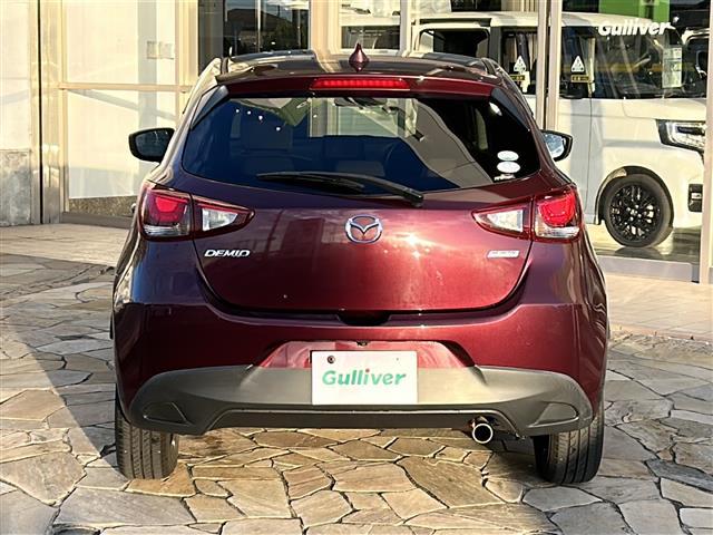 デミオ １３Ｓテーラードブラウン　純正ナビ・衝突軽減・横滑り防止装置・ＢＳＭ・バックカメラ・ＨＵＤ・ＥＴＣ・ドラレコ前・シートヒーターＤ／Ｎ席・ＭＴモード付・ステリモ・純正フロアマット・純正アルミホイール・ＬＥＤヘッドライト（35枚目）