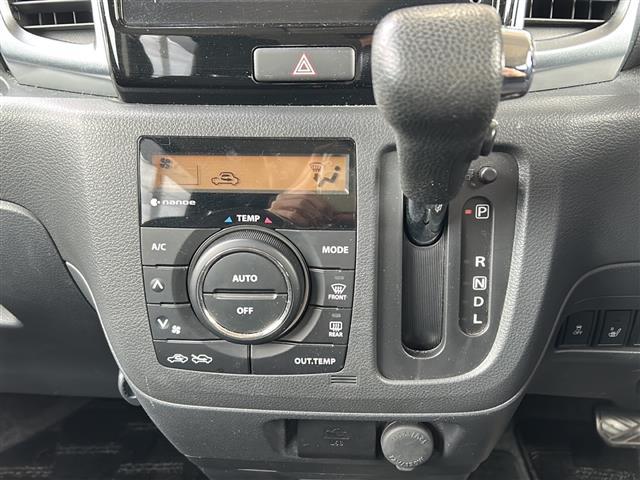 スペーシアカスタム XS 純正ナビ・両側パワスラ・衝突軽減・レーンキープ・全方位カメラ・ETC・純正フロアマット・シートヒーターD席・ステリモ・純正アルミホイール・キセノンヘッドライト・オートライト・フォグランプ・スマートキー(13枚目)