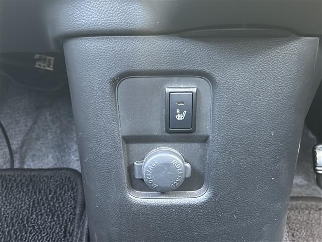 ワゴンR ハイブリッドFZ 純正ナビ 全方位カメラ シートヒーター ドライブレコーダー レーンキープアシスト オートライト ハーフレザーシート プッシュスタート スマートキー ヘッドアップディスプレイ 純正アルミホイール(16枚目)